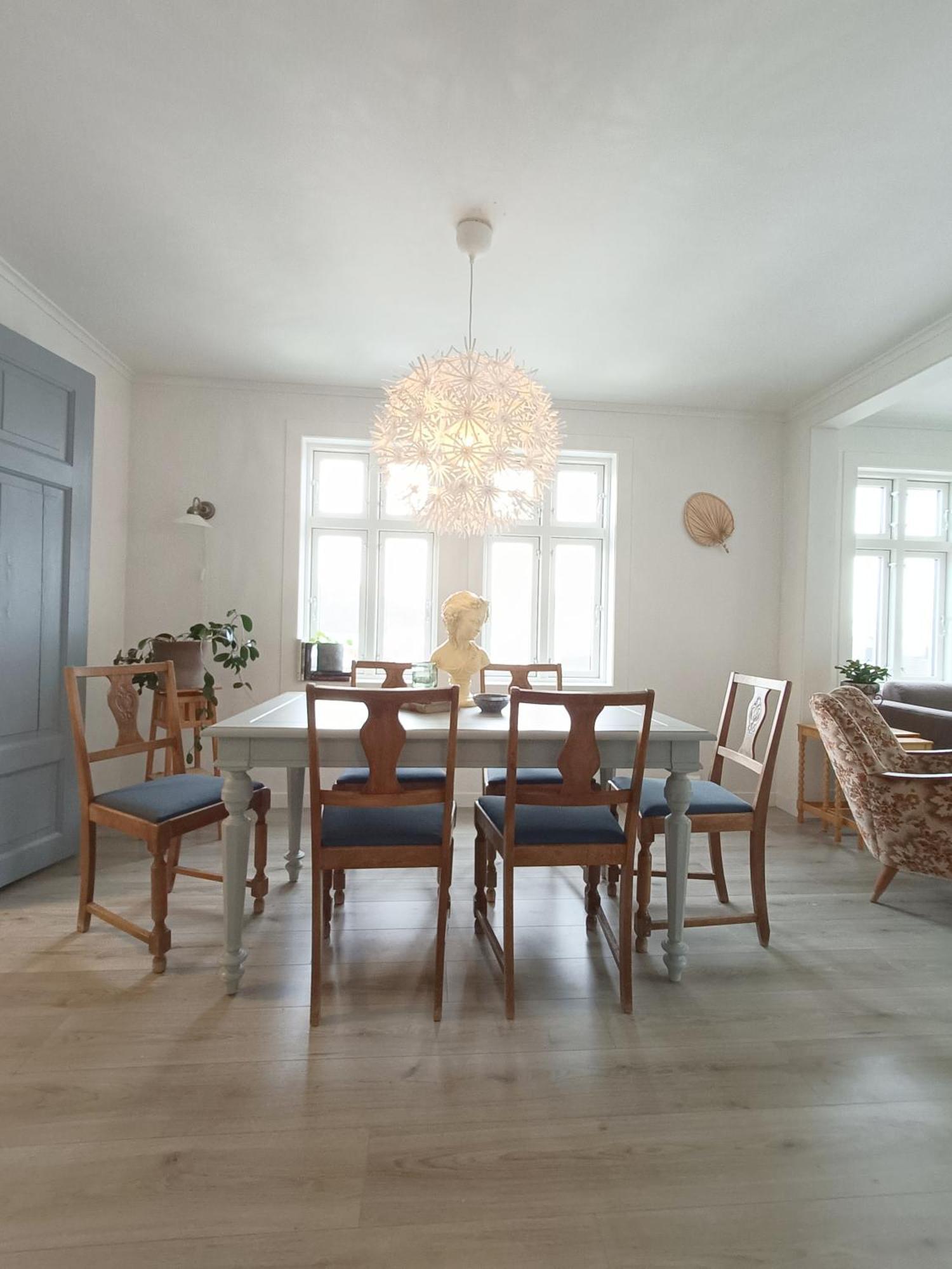 Charming House In Ulsteinvik With Free Parking Villa Buitenkant foto